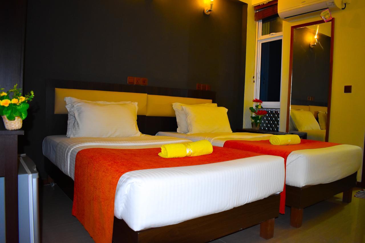 Seasunbeach Hotel Maldives Hulhumalé Exterior foto